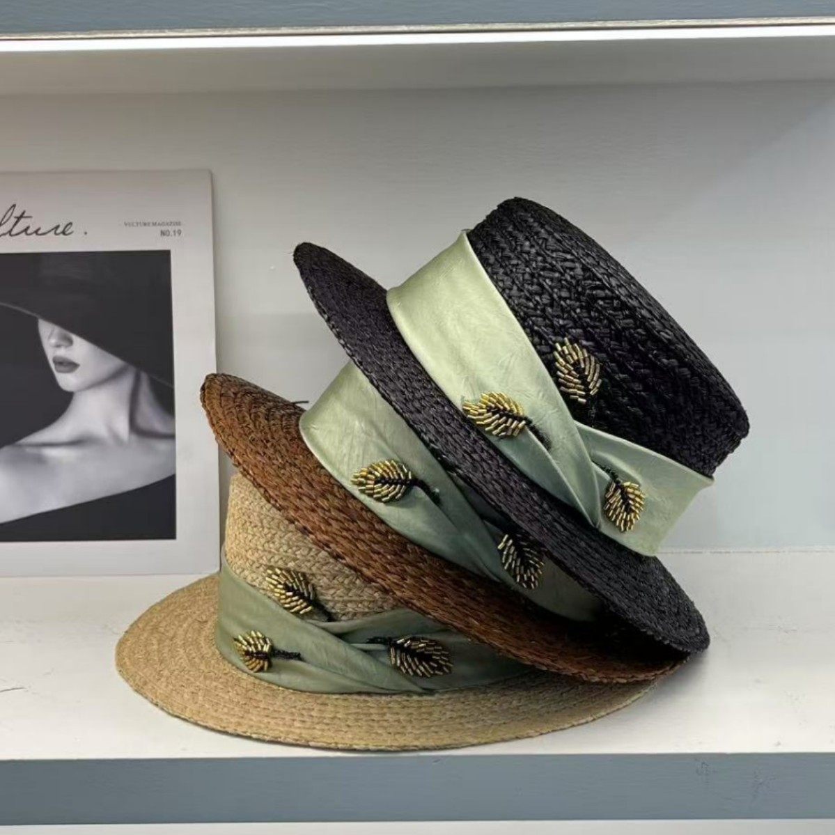 法式高端进口拉菲草材质帽子女小檐平顶礼帽夏季出游防晒遮太阳帽