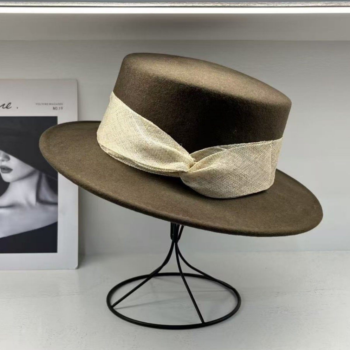 高端网红法式轻奢蝴蝶结平顶帽子女秋冬澳洲羊毛毡帽优雅赫本礼帽