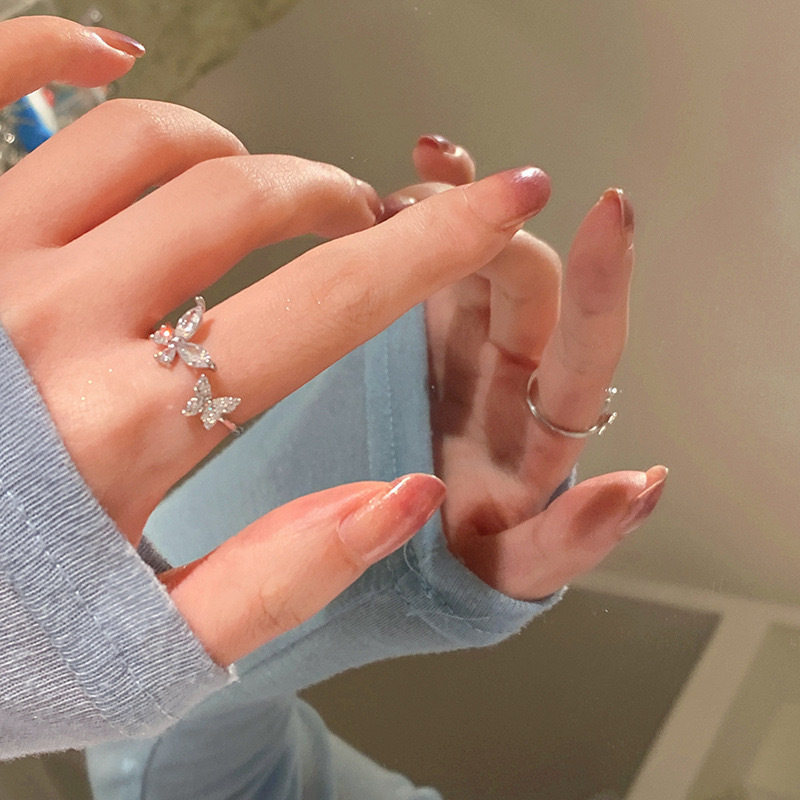 J623开口蝴蝶戒指饰品爆款轻奢风双蝴蝶戒指女小众高级感树脂戒子