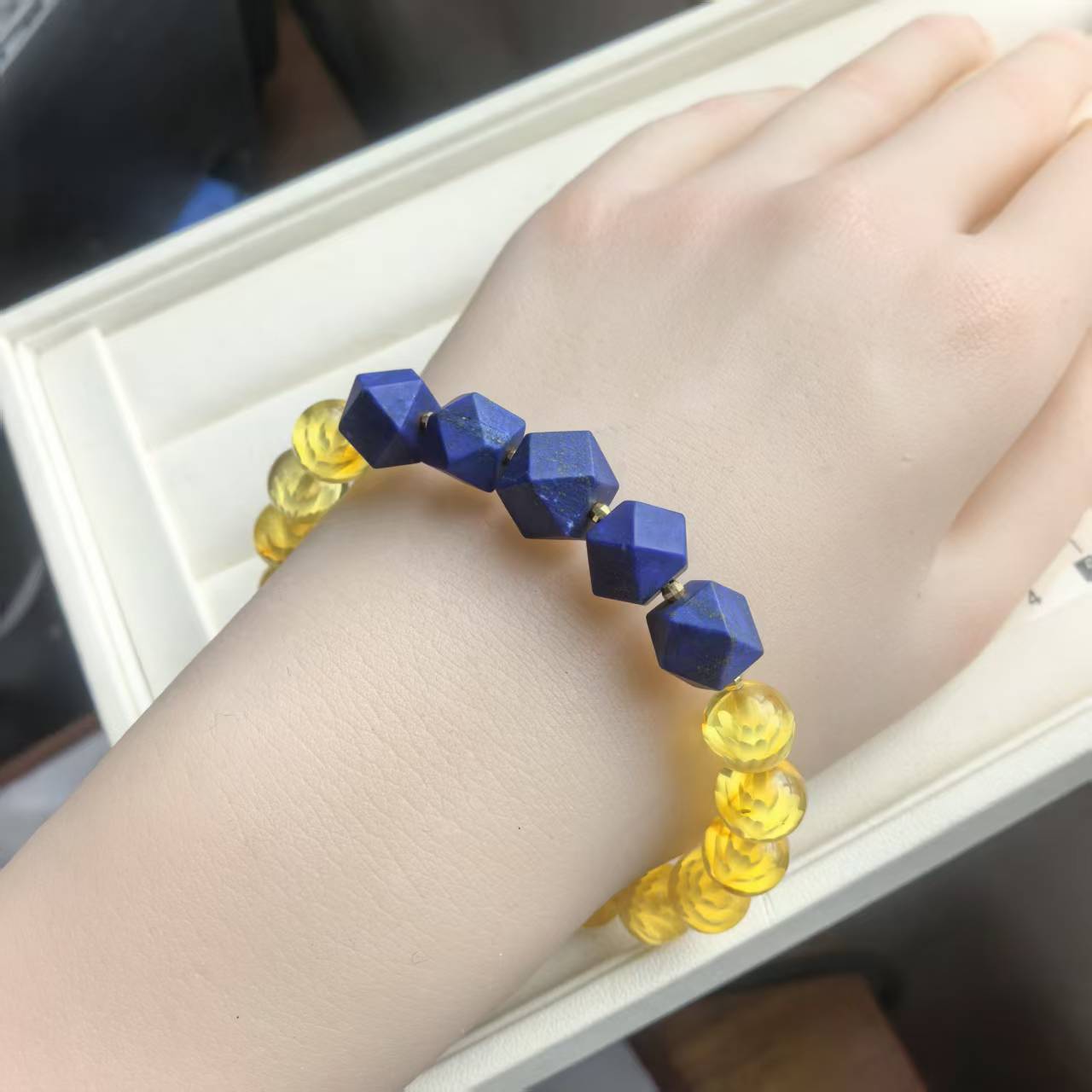 青金琥珀莲花手链52041009 上手漂亮 自然光实拍 特价清仓