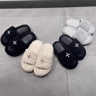 SM尘埃灰色厚底毛毛拖鞋十字扣毛绒外穿一字拖新款石墨黑色增高鞋