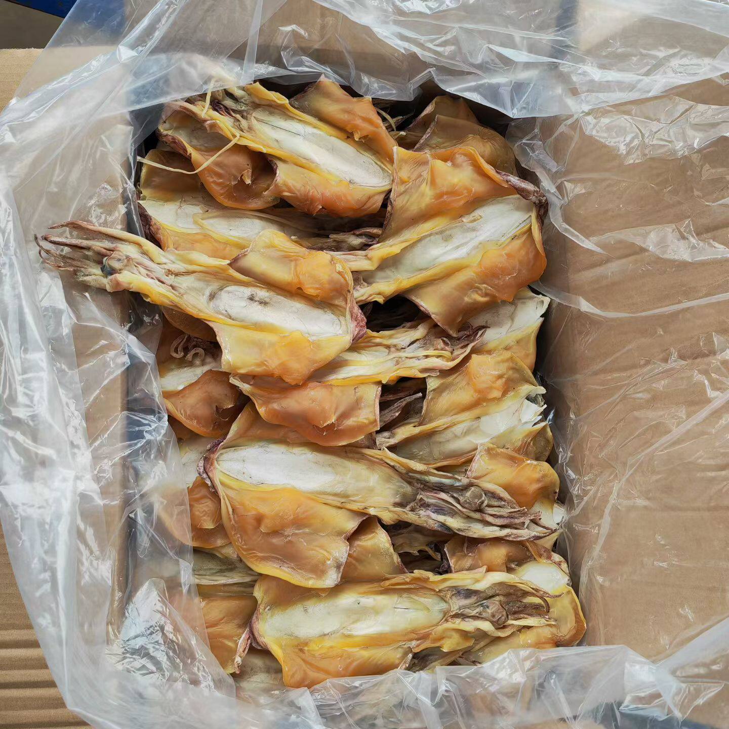 湛江船晒3-4头大号墨鱼干500g穿孔墨鱼乌贼干大目鱼煲汤海鲜干货