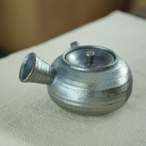 柴烧侧把壶 自在 原矿泥  银彩 重落灰 把手落灰烧融·330cc