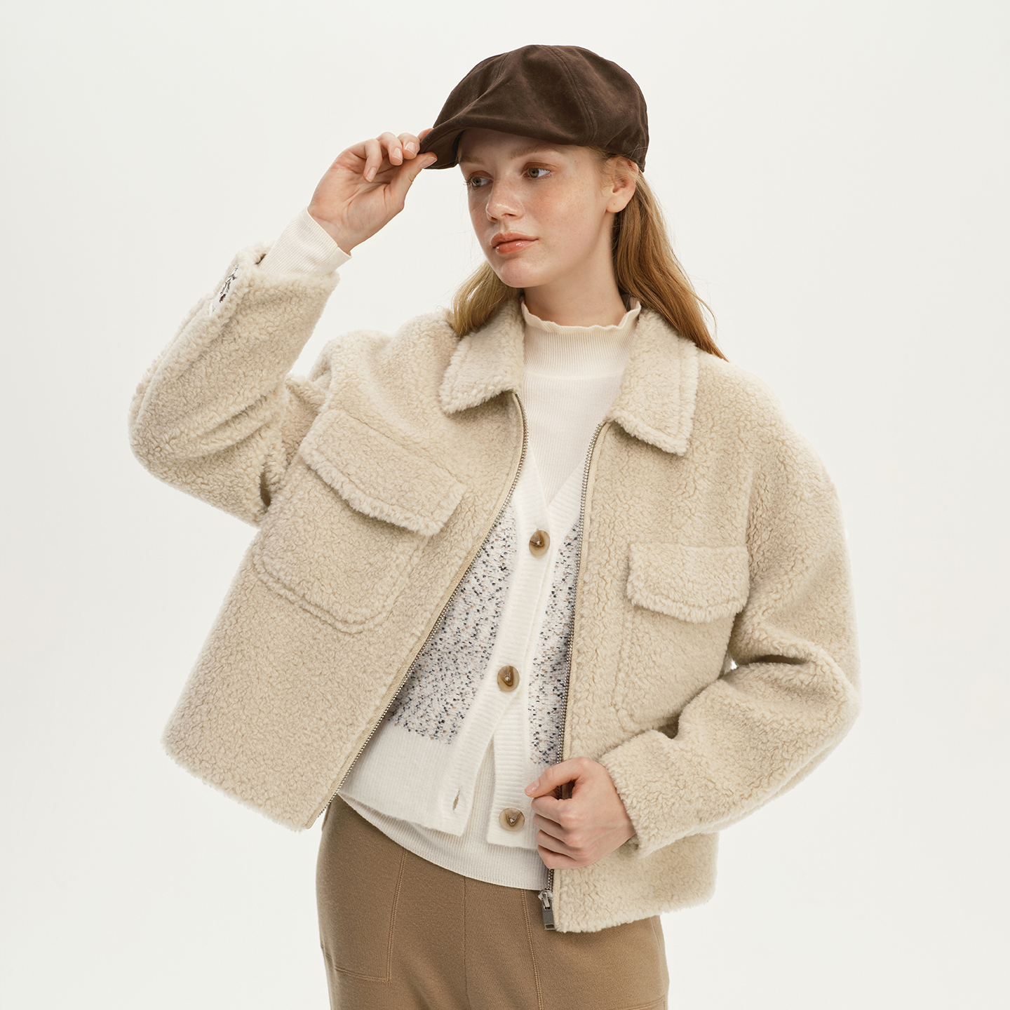 艺之卉疗愈绒感羊羔绒大衣