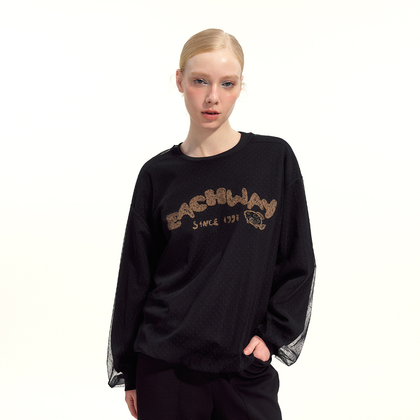 艺之卉浪漫运动风套头卫衣