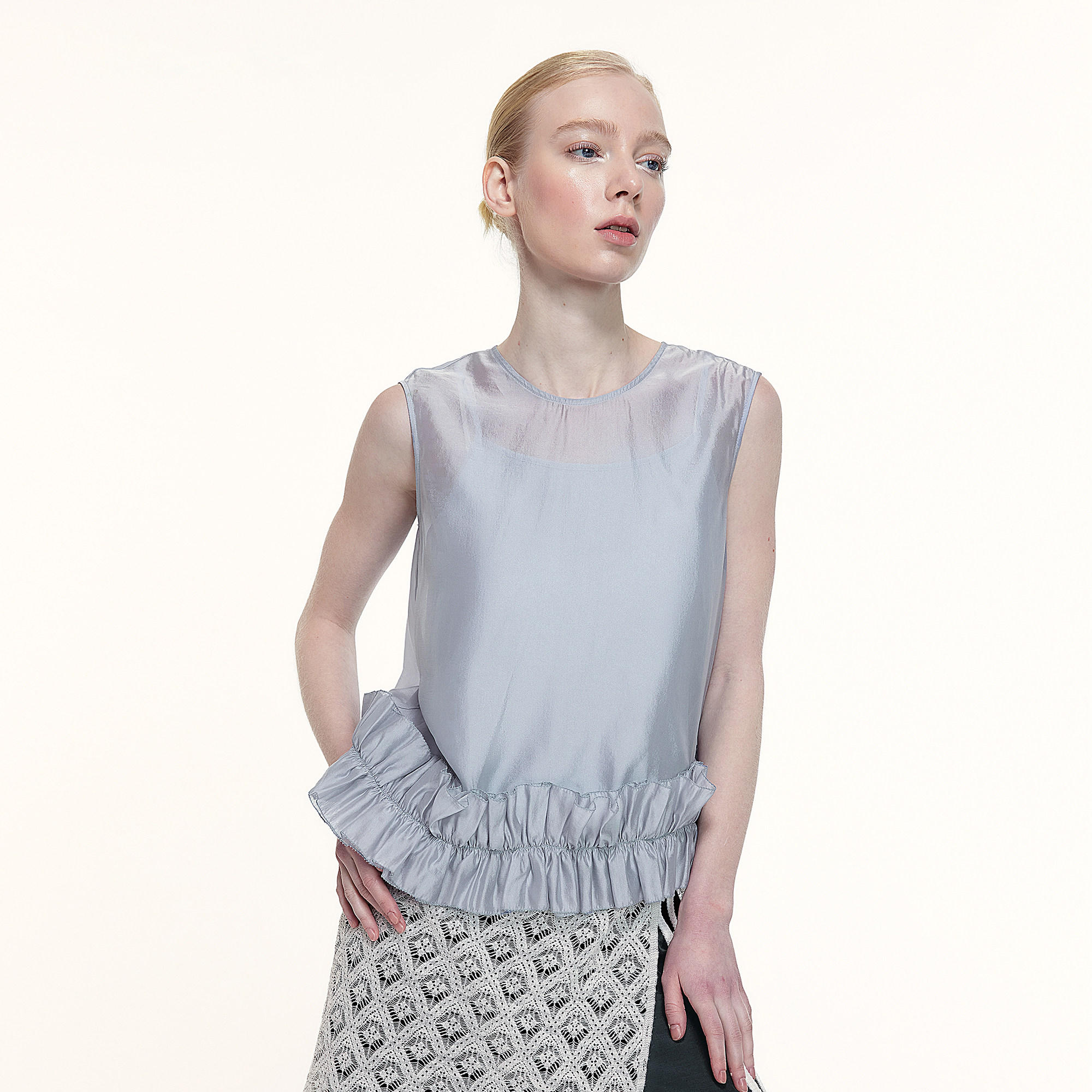 艺之卉高级感浪漫花间褶背心