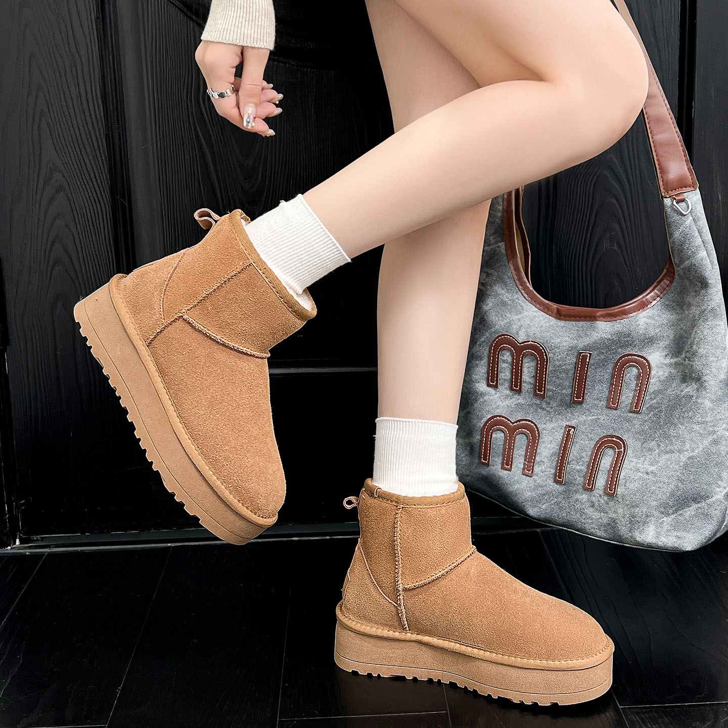 2025冬季新款5854mini迷你雪地靴女厚底加厚短筒真皮毛东北棉鞋