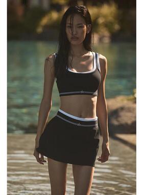 代购ALO YOGA女士运动裙透气贴身舒适防走光黑色白色中等压缩