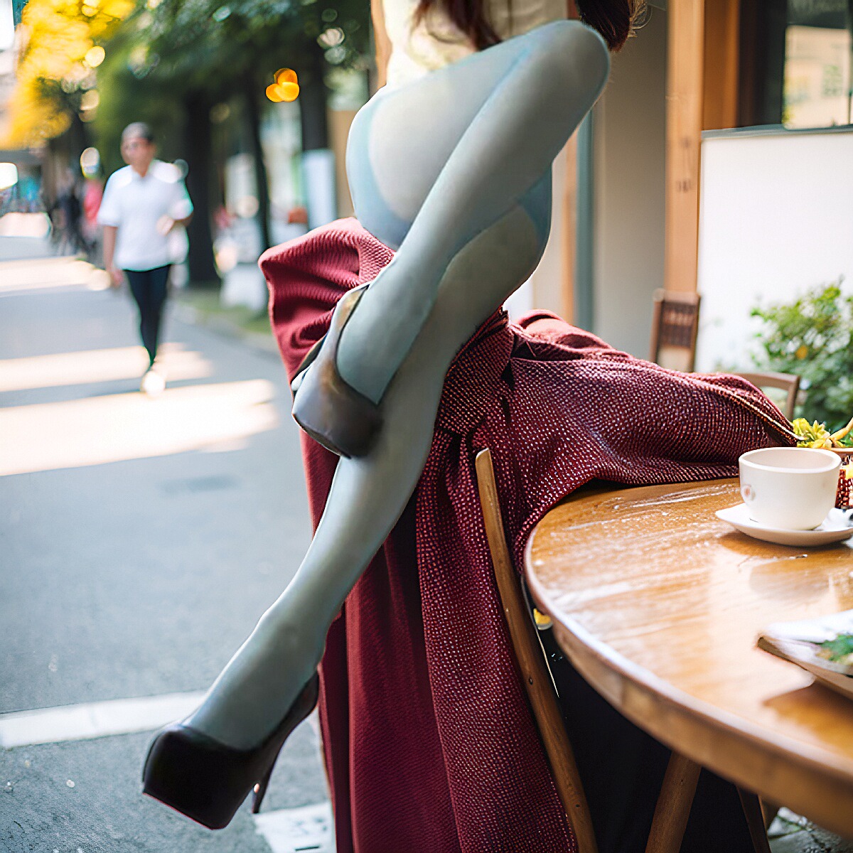 浪莎超薄性感加档天蓝色枣红丝袜