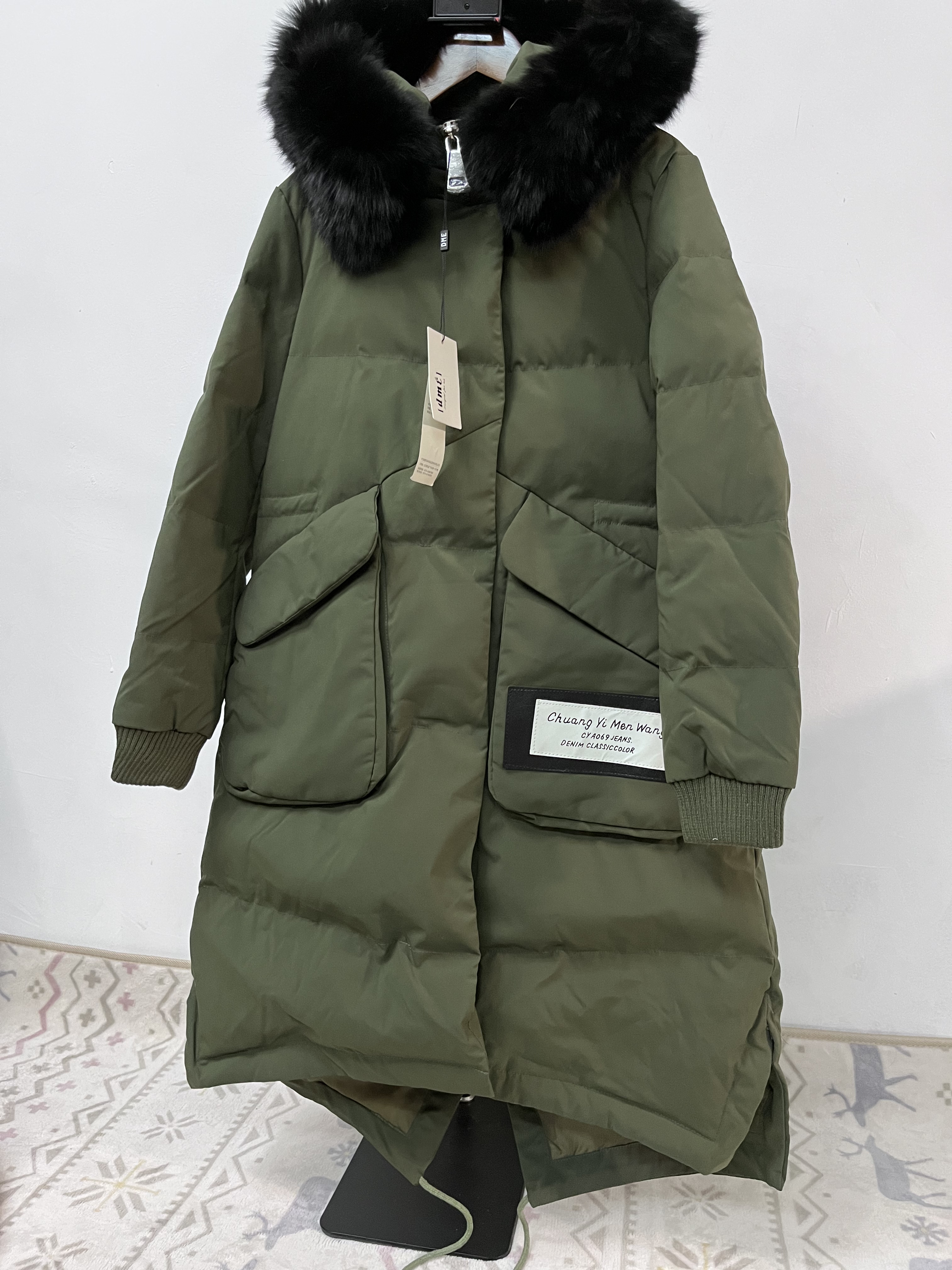 德m家 女中长款过膝加厚保暖白鸭绒外套时尚毛领休闲外套羽绒服