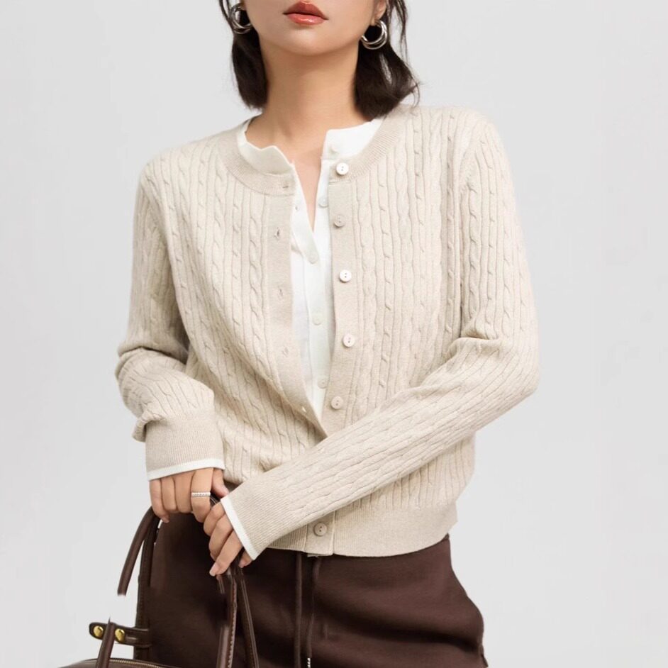 春季法式老钱风叠穿假两件针织衫女羊毛开衫复古绞花圆领毛衣外套