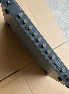 议价【议价】百安普/BIAMP VRAM 话筒自动混音器。