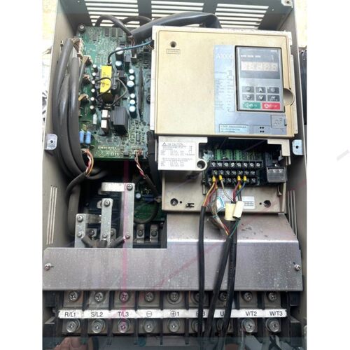 议价正常安川A1000系列变频器CIMR-AB4A0088A