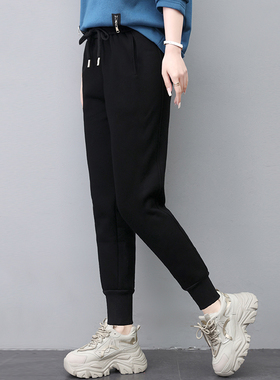 黑色运动裤加绒秋冬通勤新款显瘦加厚小个子束脚宽松棉裤休闲卫裤