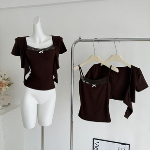 ifashion蕾丝拼接针织吊带背心外搭开衫上衣百褶裙早春三件套女