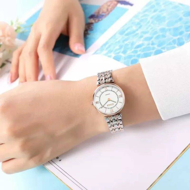 女士休闲风镶钻超薄百搭石英表