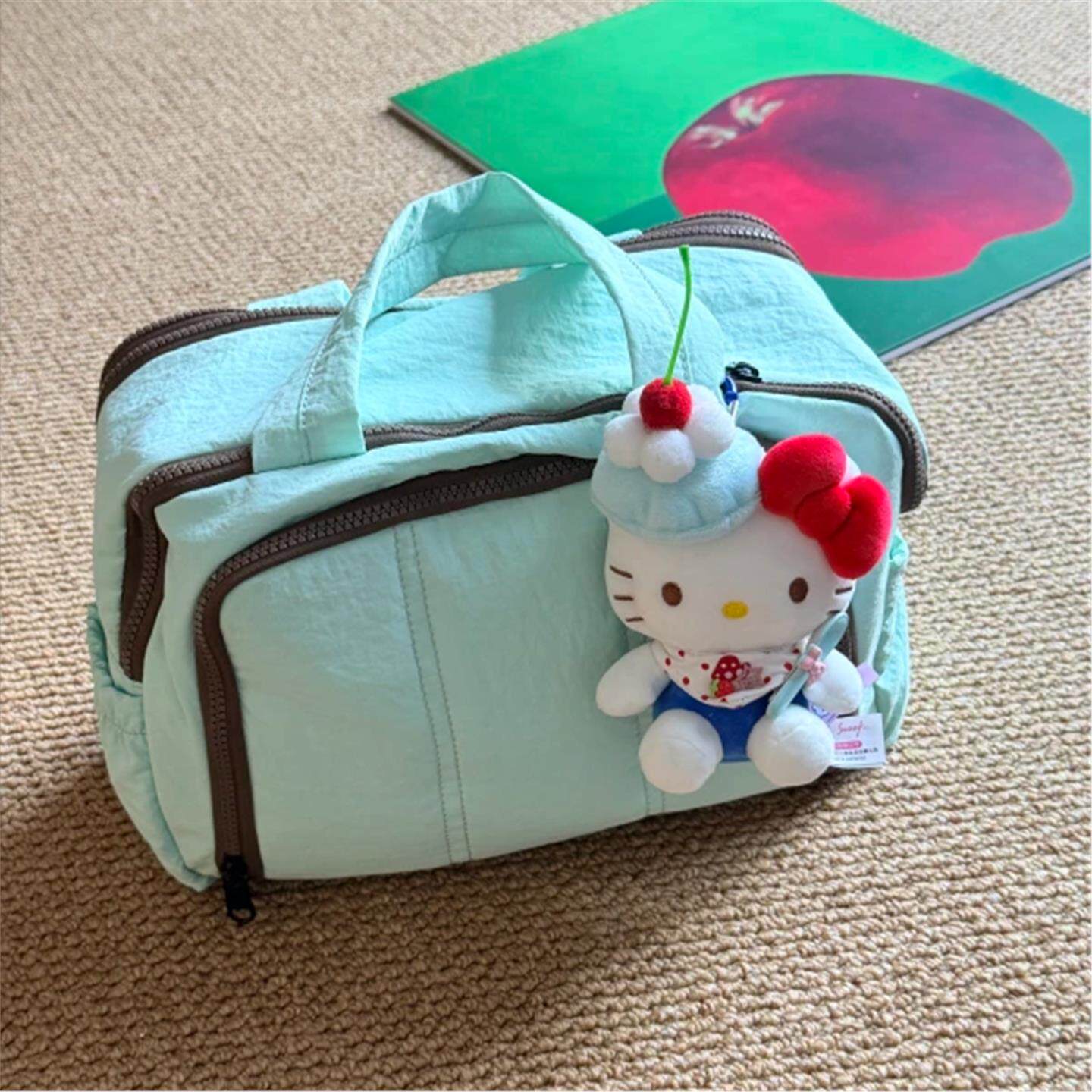 香菜猫大容量便携式防水多功能收纳化妆包旅行包洗漱包短途旅行包