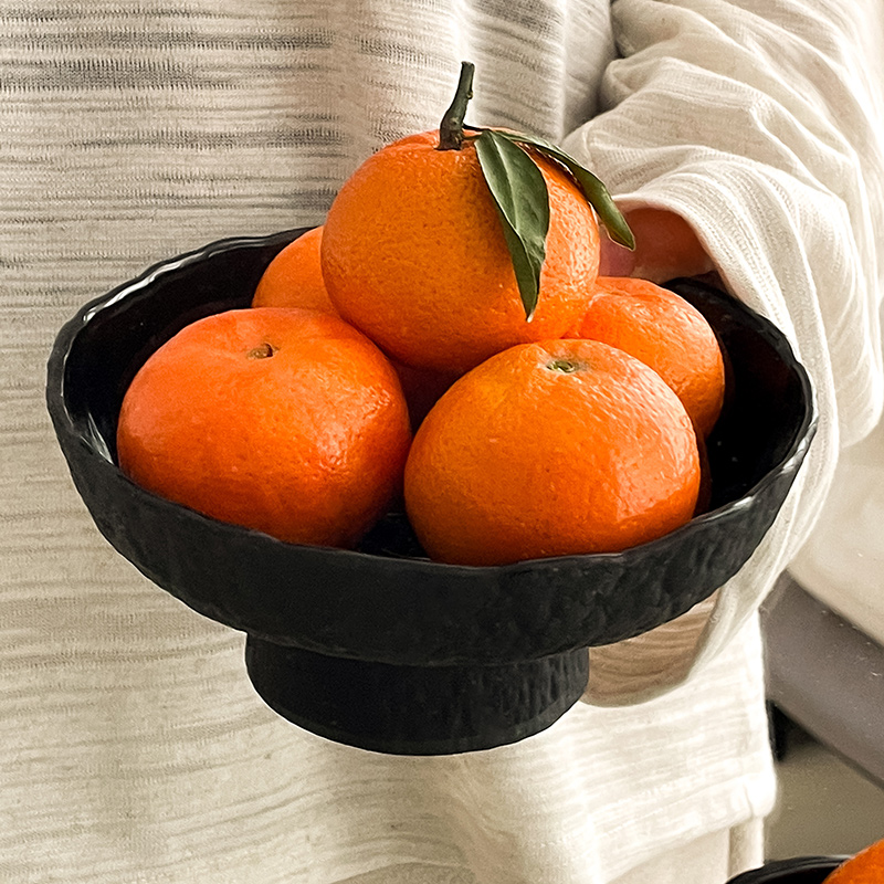 轻奢黑岩石高脚玻璃果盘