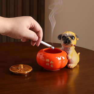 创意烟灰缸陶瓷大号带盖防飞灰个性潮流家用烟缸高档客厅装饰摆件
