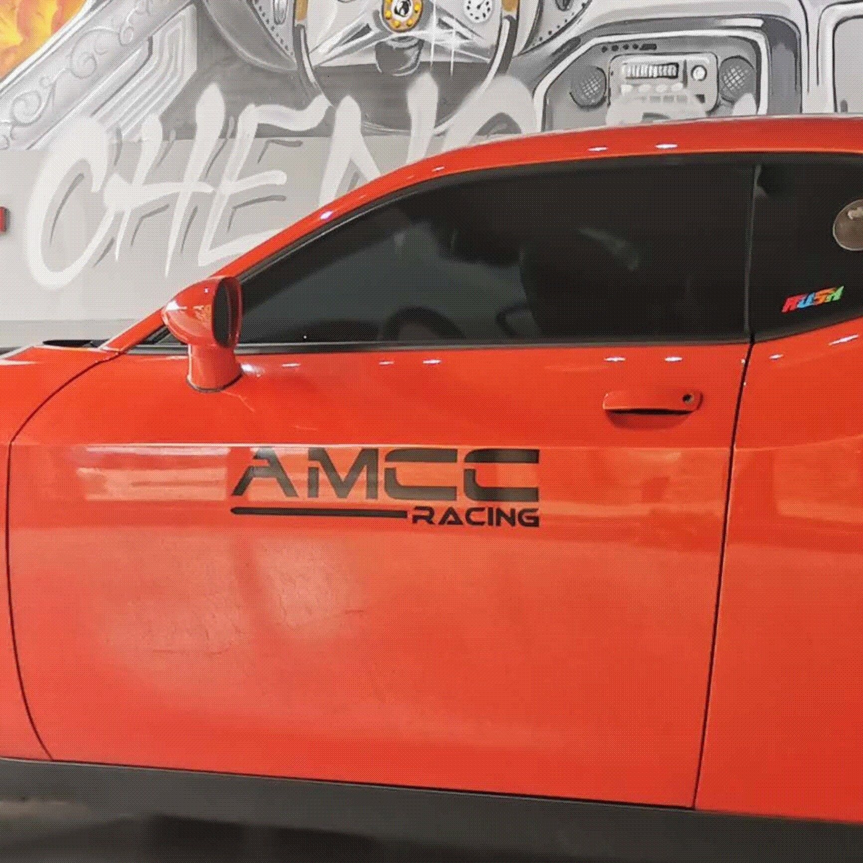 道奇挑战者车门两侧俱乐部地狱猫