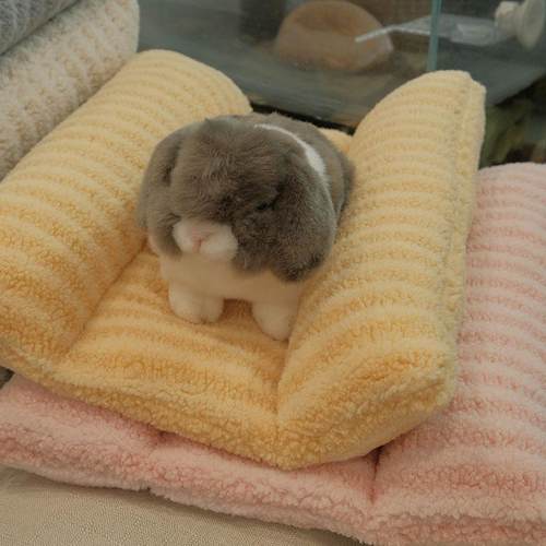 兔子趴趴垫冬天保暖面料舒适