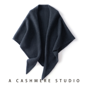 8股老钱风秋冬保暖羊绒三角型披肩厚大款三角巾围巾配大衣裹肩女