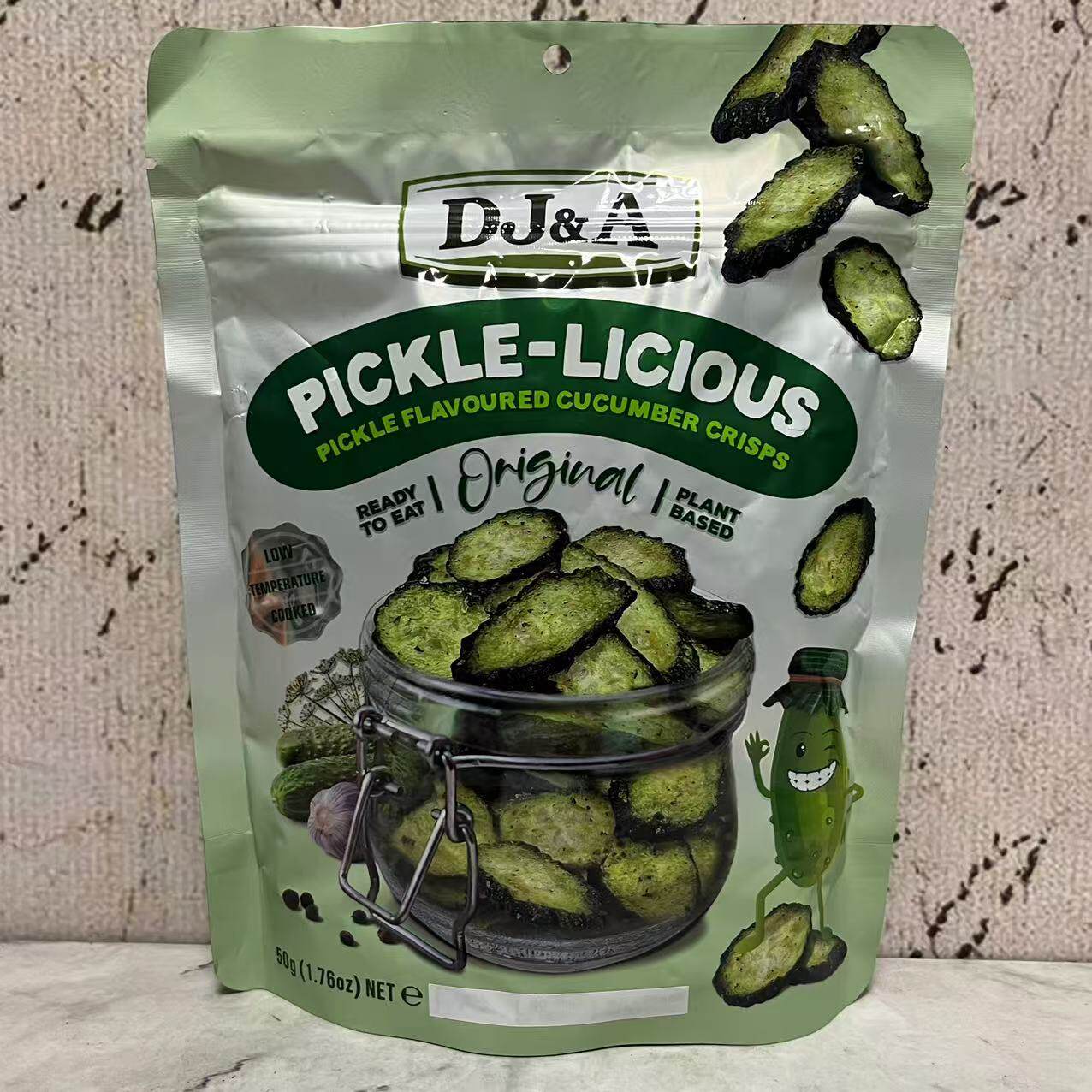 临期裸价特卖 澳大利亚进口酸黄瓜味黄瓜脆片50g袋装 休闲小零食