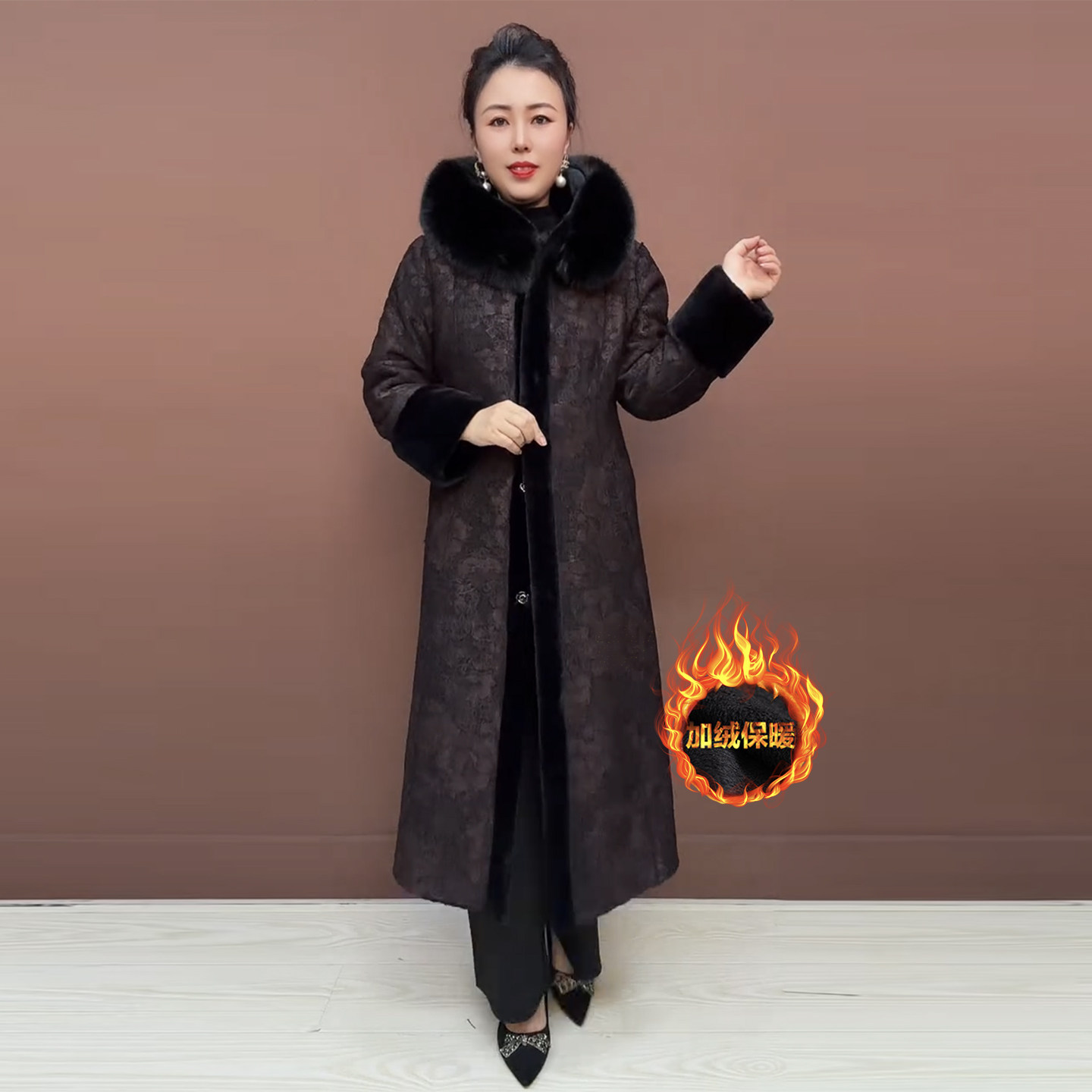 高档妈妈加绒外套冬季新款连帽加厚保暖过膝长款双面穿提花大衣女,女装/女士精品,中老年女装,淘宝优惠券,粉丝福利购,淘宝优惠卷