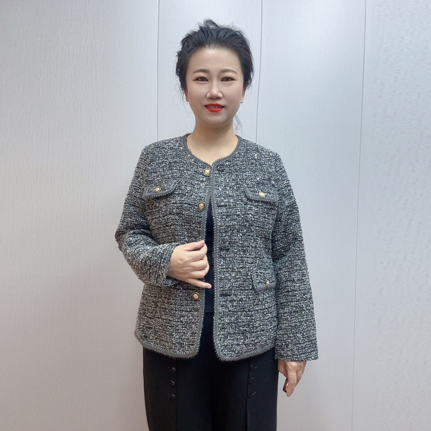 洋气妈妈气质小香风短款外套秋季