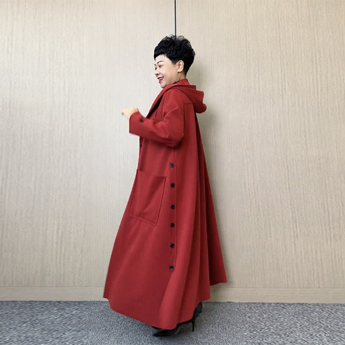 常规连帽长款时髦侧边一排扣风衣