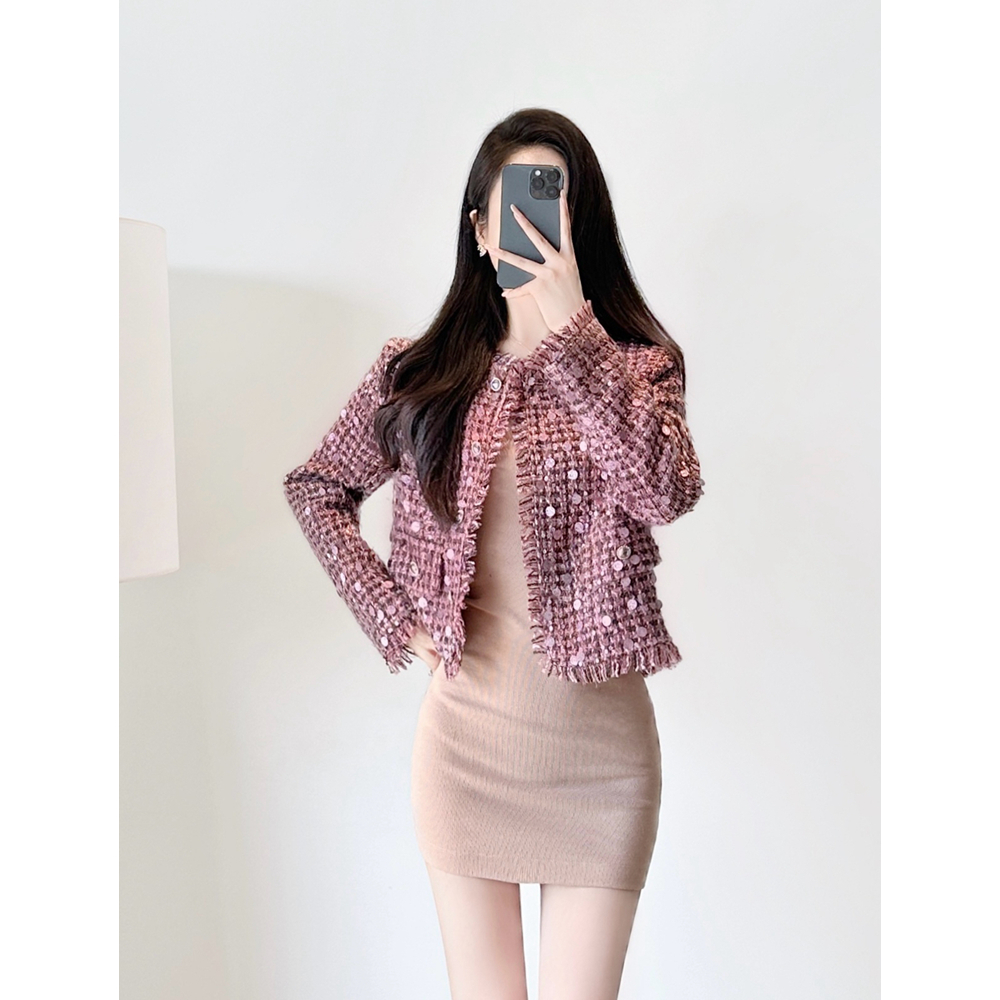 凸显女人味小香风短款粗花呢外套