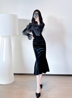 黑色丝绒连衣裙2024新款女秋冬高级感气质名媛蝴蝶结中长款鱼尾裙