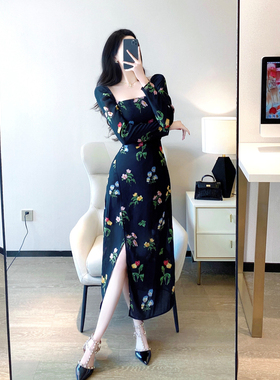 黑色碎花连衣裙高级感春季2023新款女装法式方领中长款开叉雪纺裙