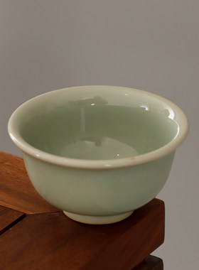 传统青瓷中式复古素面茶杯
