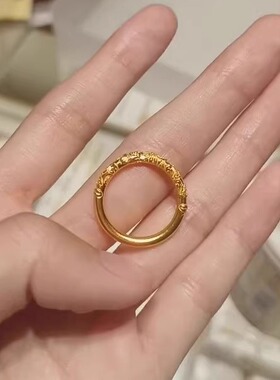 沙金古法金色素圈紫荆花中指戒招财寓意新中式宫廷雕花港风尾戒