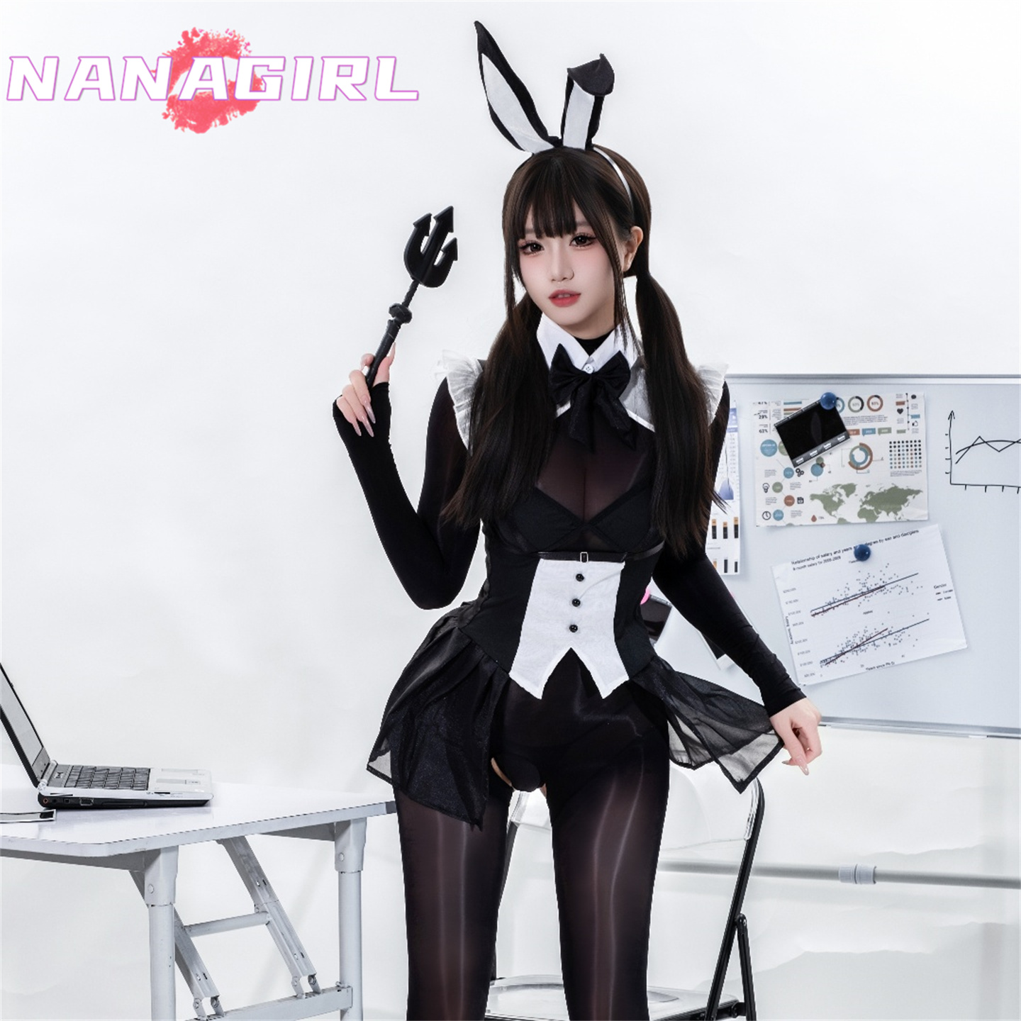 原创日系二次元兔女服cosplay扮演制服万圣节酒吧舞台派对演出服