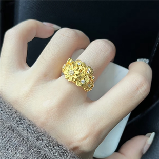 沙金点钻立体繁花似锦戒指女轻奢高级感贵气镶嵌雏菊开口可调指环