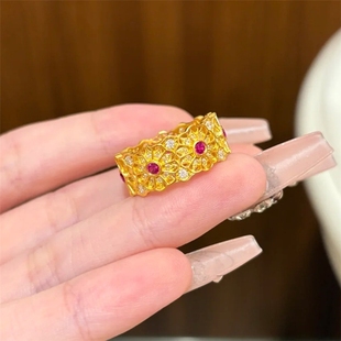强保色沙金镂空玫瑰窗花戒指女仿红宝石点钻满圈镶钻闭口指环气质