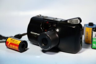 奥林巴斯OLYMPUS stulus zoom 135变焦 u1自动胶卷相机傻瓜机w