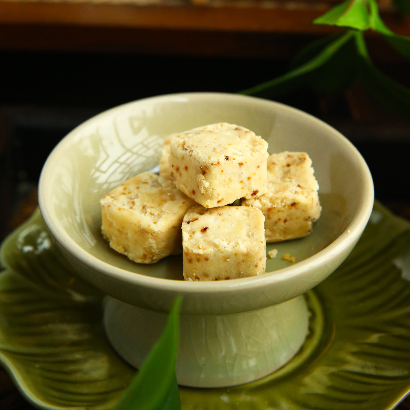 刘瑞斋杭州小咸酥200克龙井茶桂花芝麻酥脆美味杭州特色酥景区款