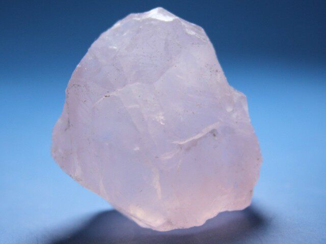粉水晶原石原石雕刻矿物晶体