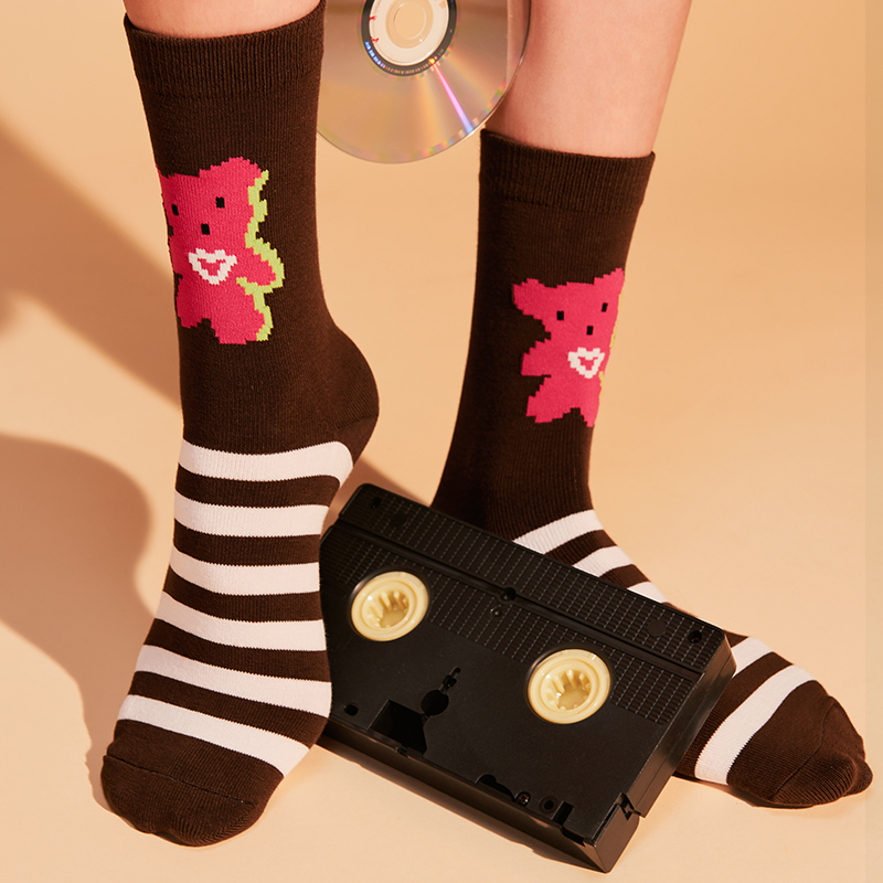 LIFEBEAT像素印花中筒潮袜