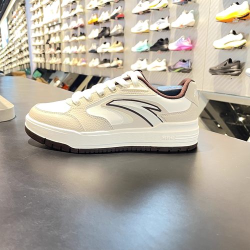 安踏982板鞋男鞋经典撞色低帮2025秋季新款4滑板运动鞋112548066