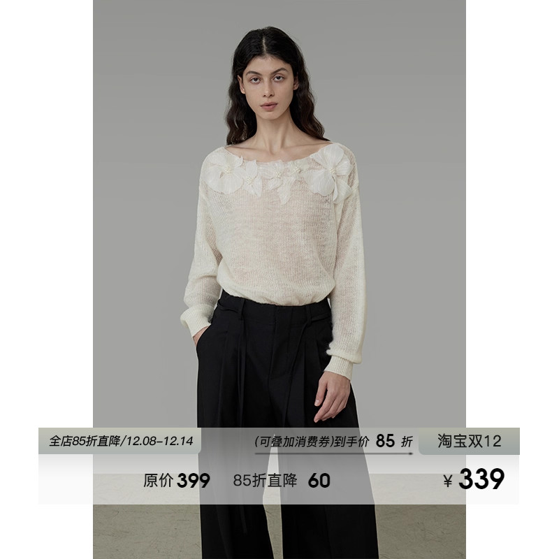 UNSPOKEN立体花装饰针织衫