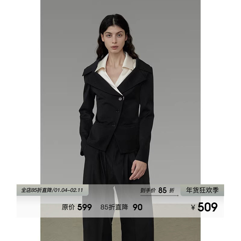 UNSPOKEN黑白撞色收腰外套女春季2025新款修身显瘦假两件V领上衣,女装/女士精品,西装,淘宝优惠券,粉丝福利购,淘宝优惠卷