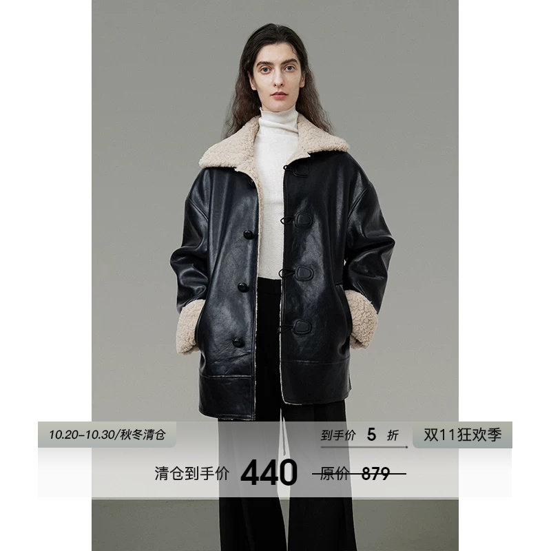 UNSPOKEN大翻领皮毛一体外套女2026新款秋冬宽松简约黑色机车夹克