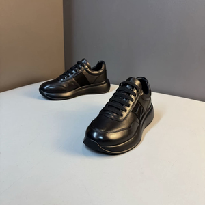 欧洲站男鞋2026新款真皮厚底休闲轻便运动跑步鞋头层牛皮板鞋子男