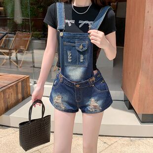 2026夏季新款复古破洞牛仔背带短裤女款宽松显瘦百搭连体直筒短裤