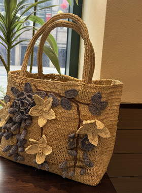 拉菲草编织包花朵装饰手提托特包大容量单肩包草编包蓝色花瓣手工