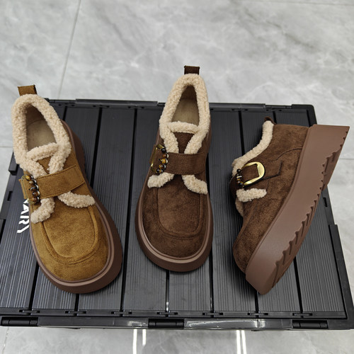 保暖加绒厚底棉鞋皮带扣雪地靴女